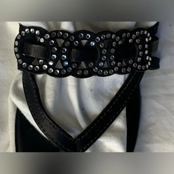 DON UORRI🇮🇹 - Picture 2 of 10